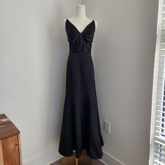 Morilee by Madeline Gardner Dresses & Skirts - Morilee by Madeline Gardner Black Satin Mermaid Gown V Neck Maxi Dress M